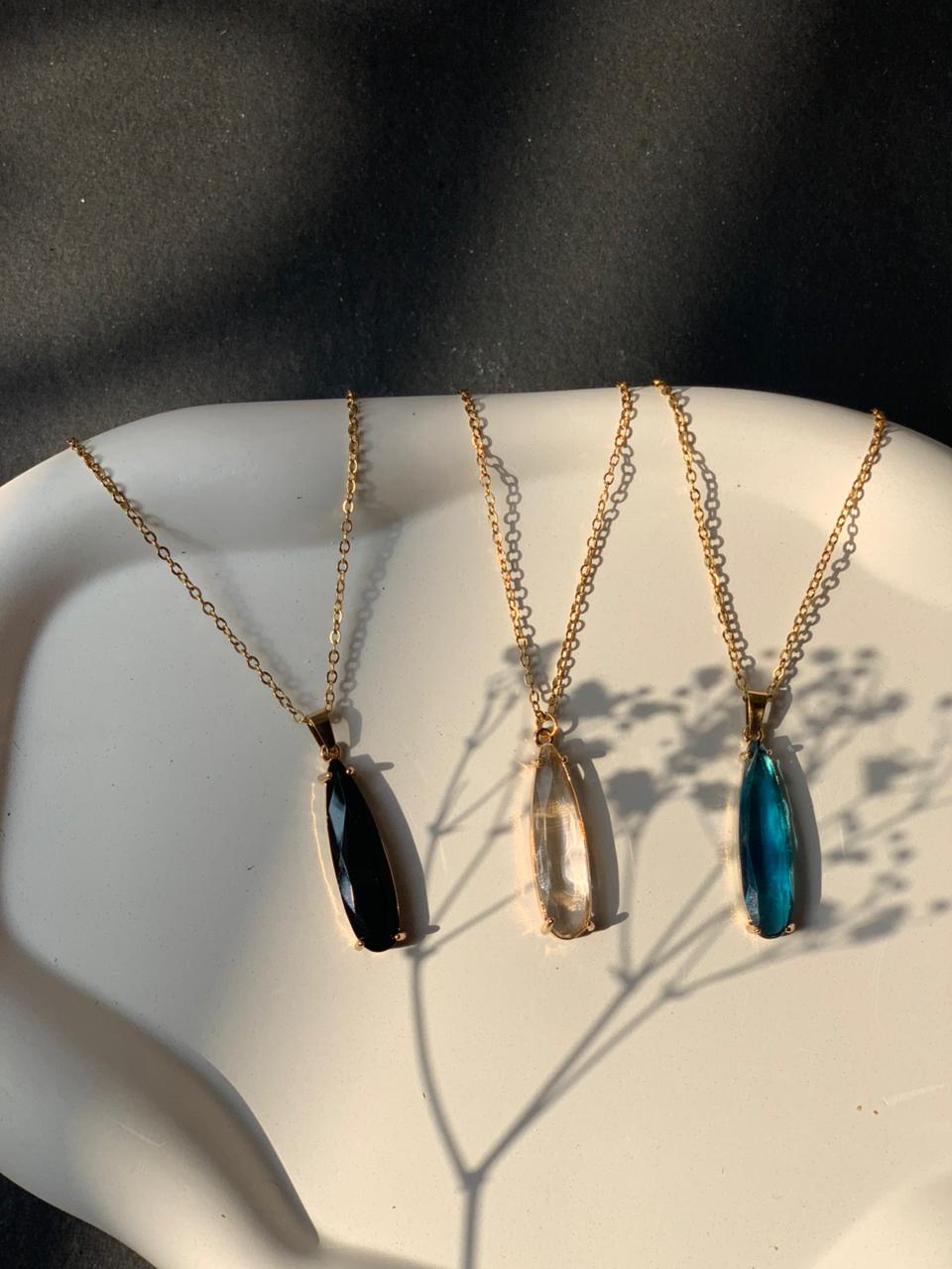 Noor Drop Pendant Necklace