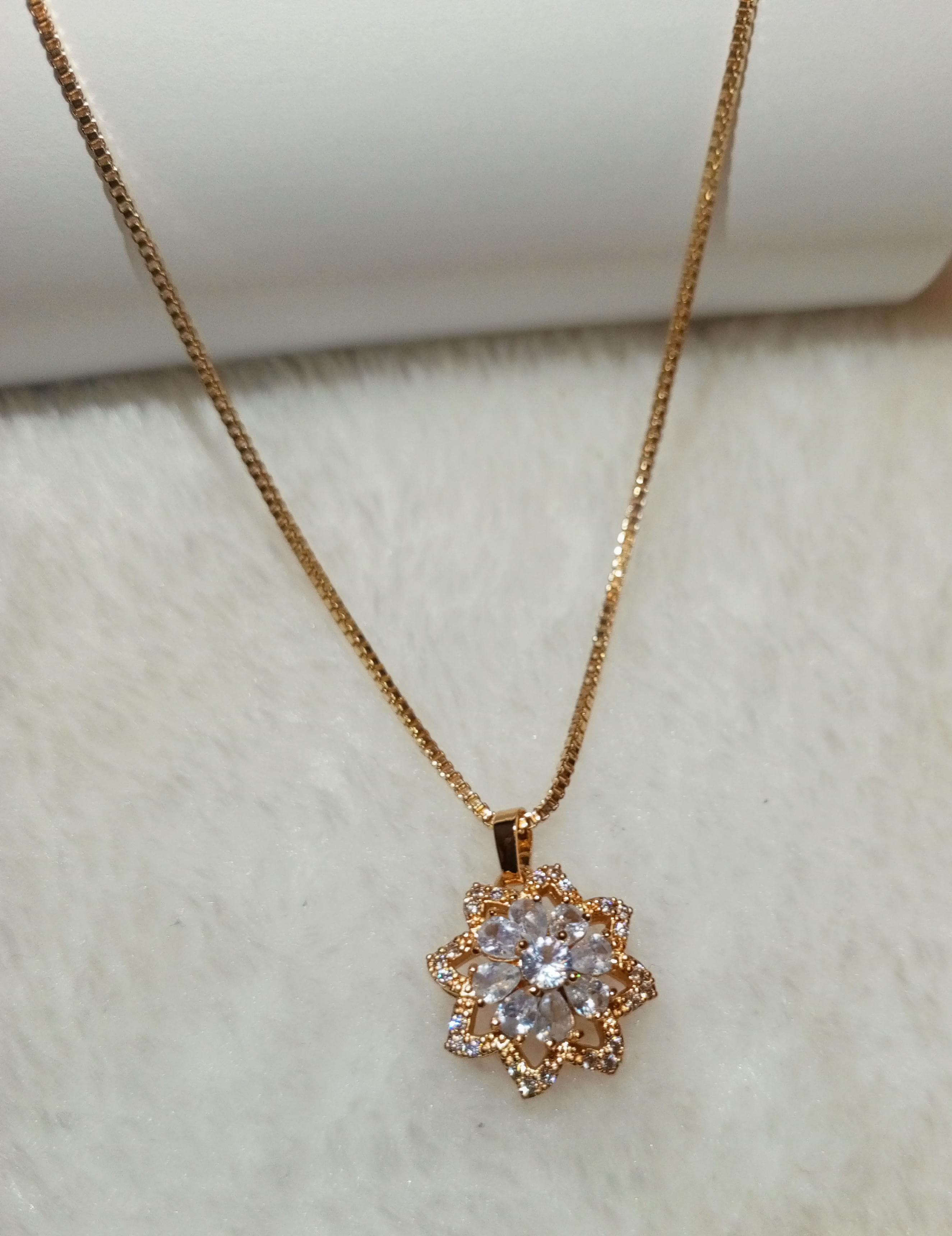 Zarqa Sitara Necklace By Arwaah Collections