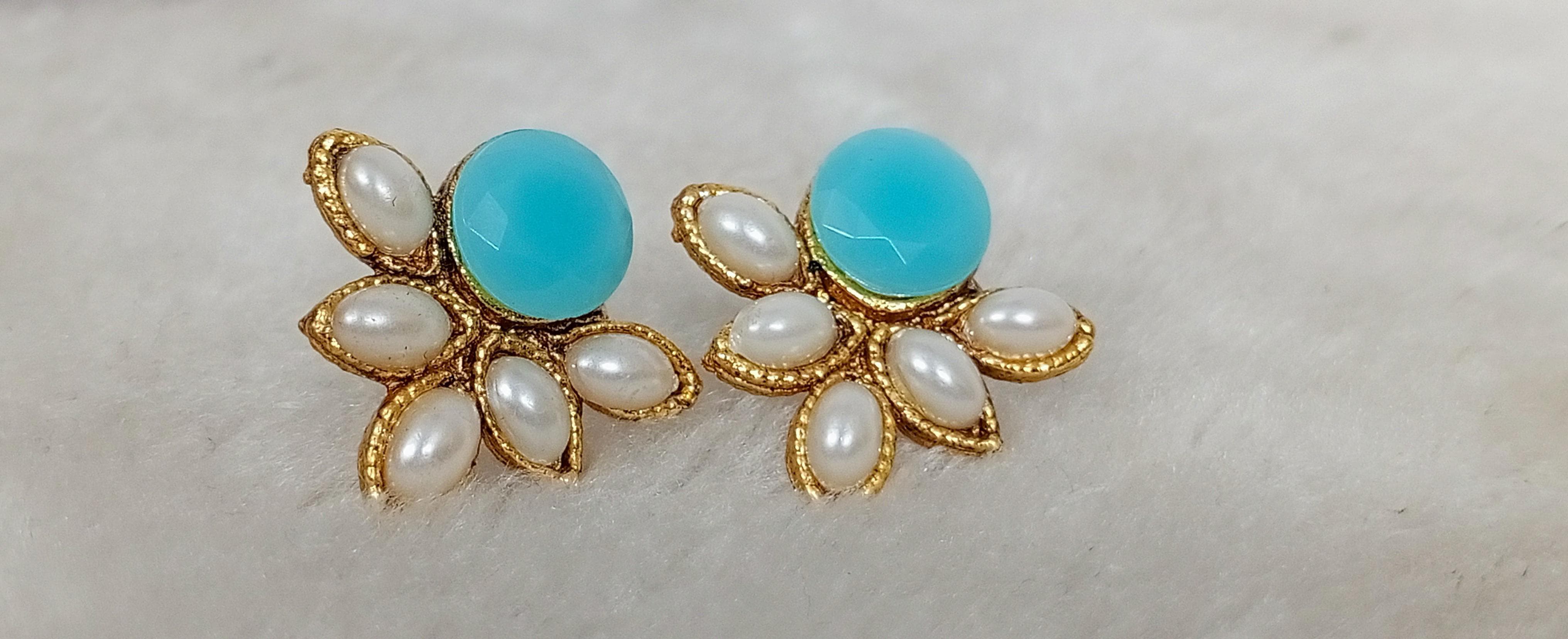 Turquoise Pearl Petal Studs – ARWAAH COLLECTIONS