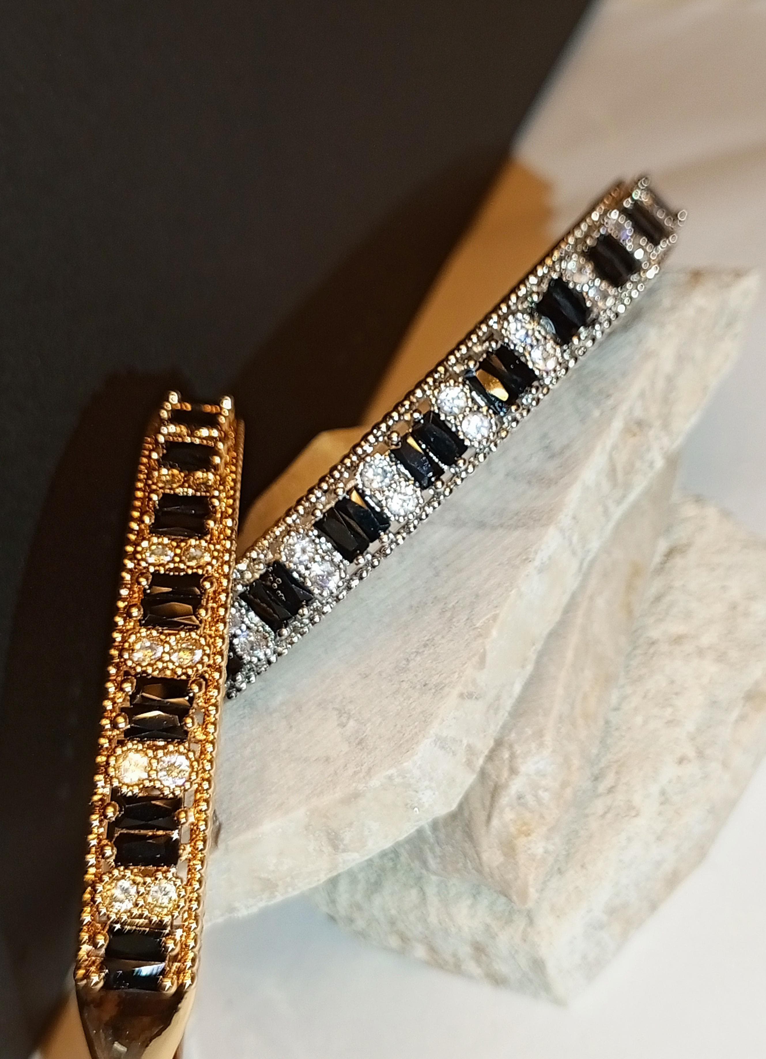 Black Stone Golden Bracelet