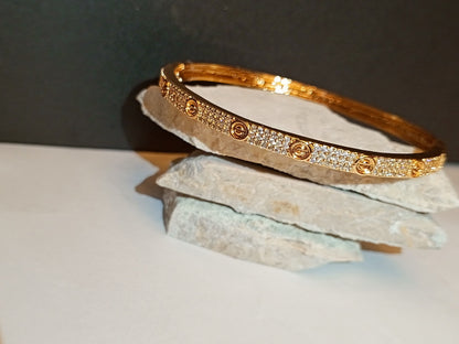 Glittering Crystal Bangle