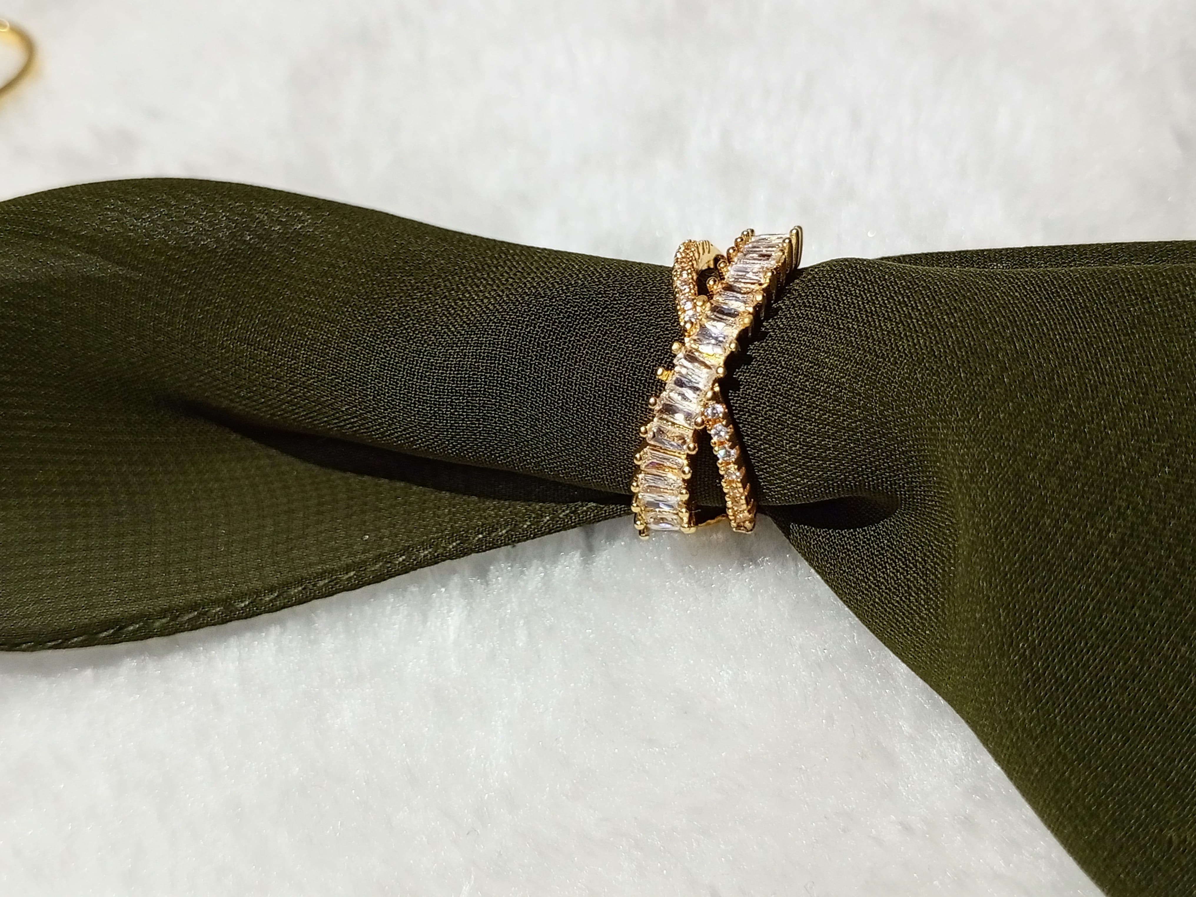 Adjustable Criss-Cross Zircon Ring