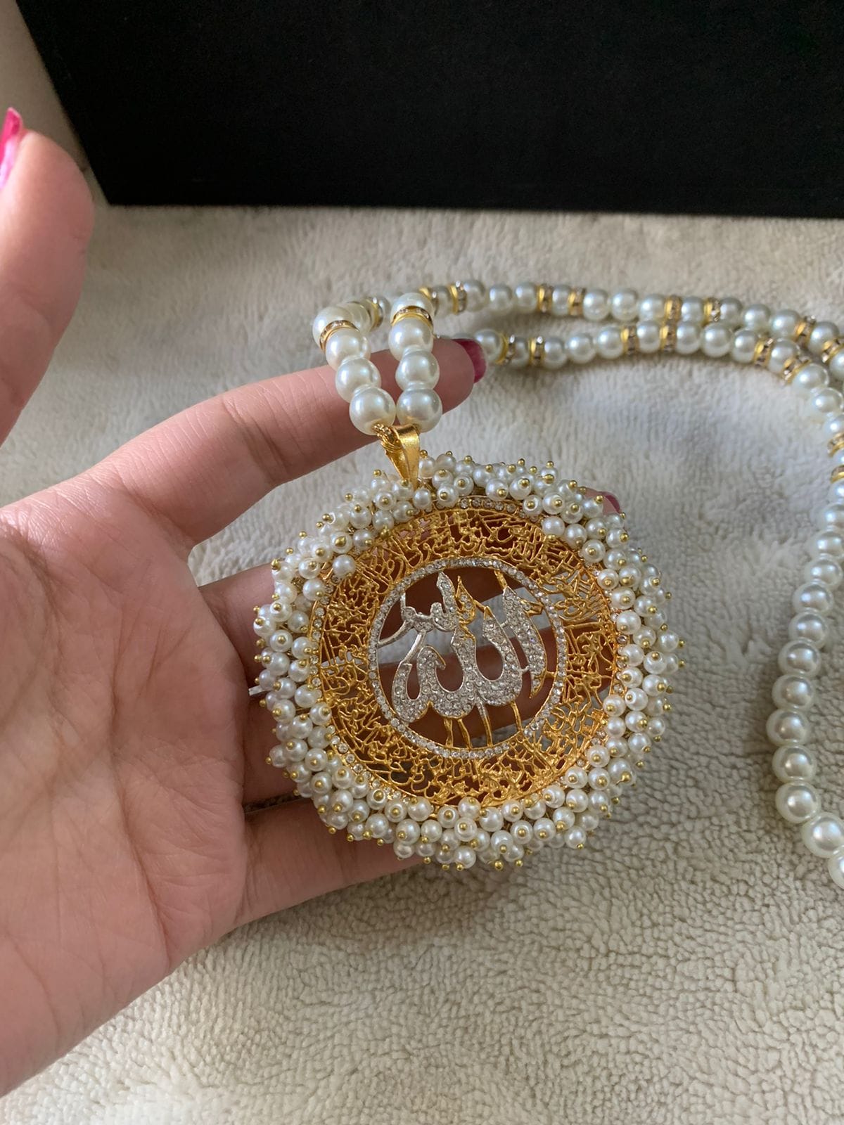 Calligraphy Ayatulkursi Pendant with Maala