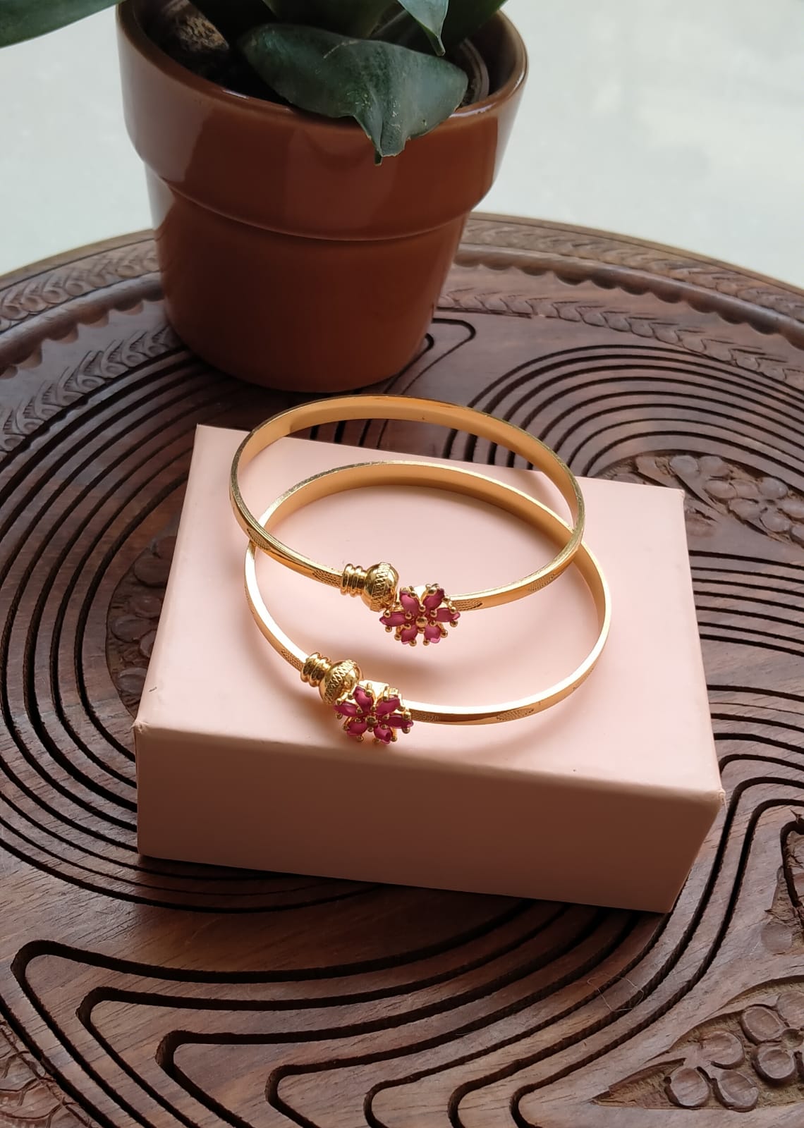 Stone & Pearl Adjustable Bangle (Each)