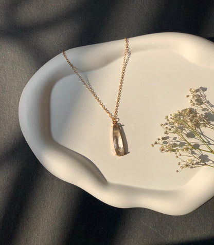 Noor Drop Pendant Necklace