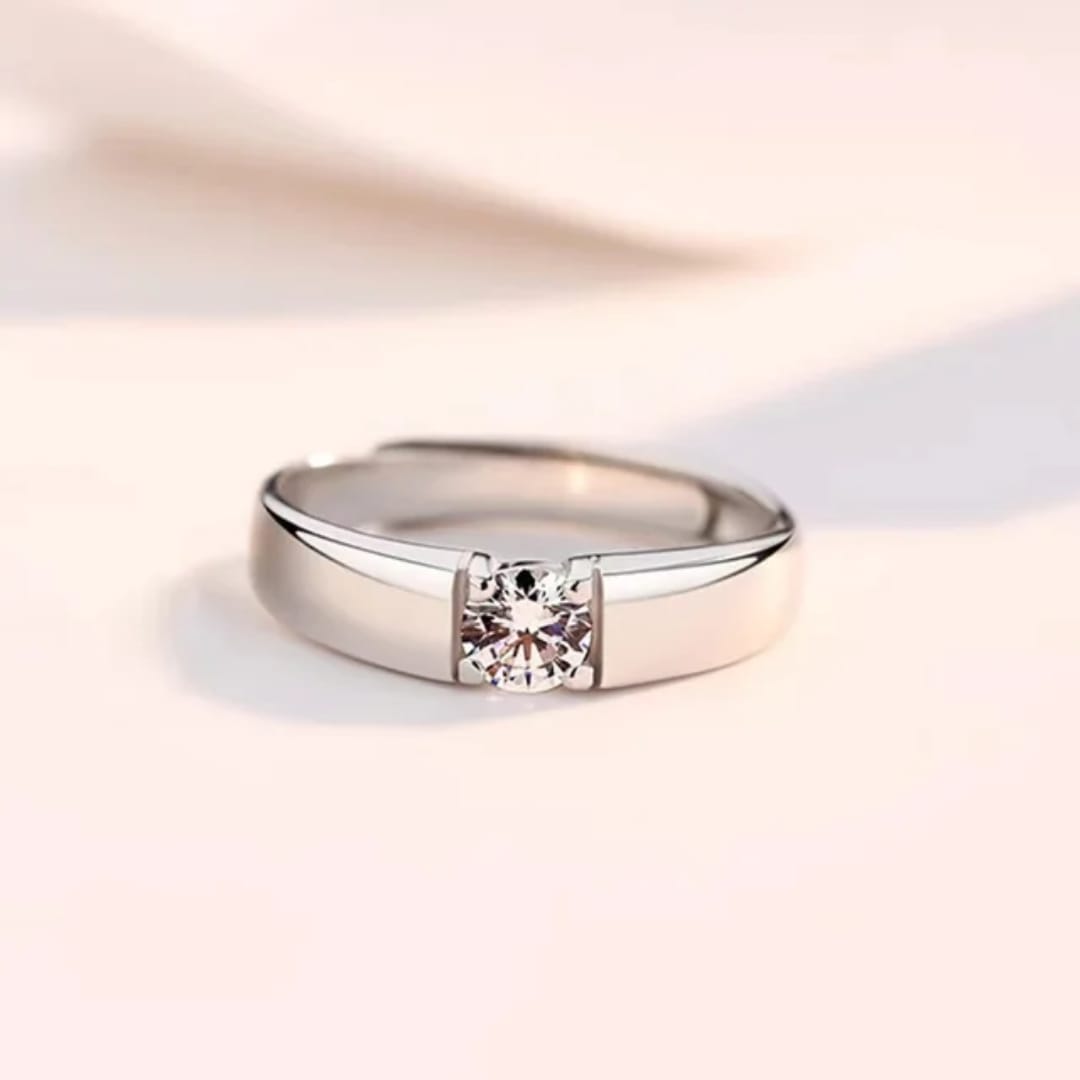 Solitaire Adjustable Ring – Silver Finish