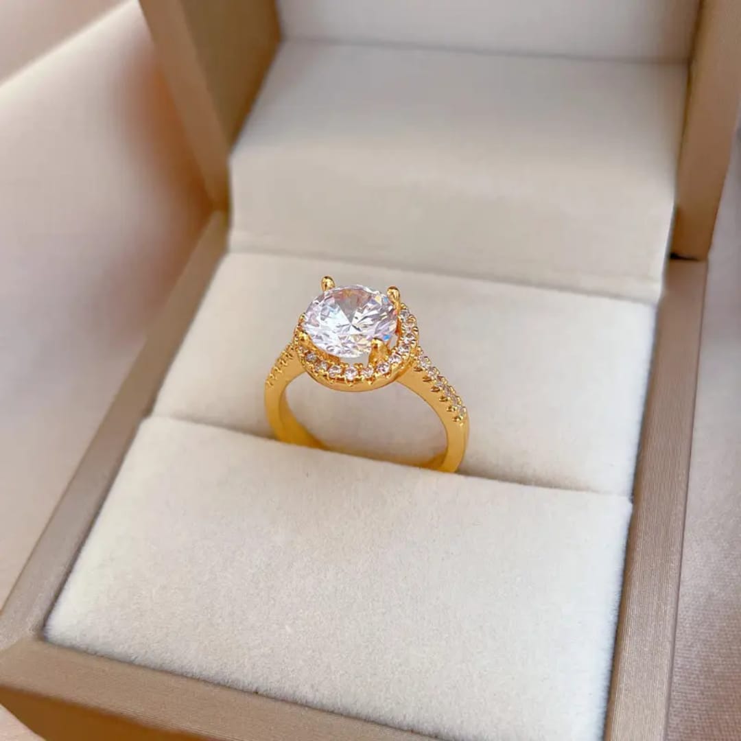 Golden Spark Adjustable Oval Zircon Ring