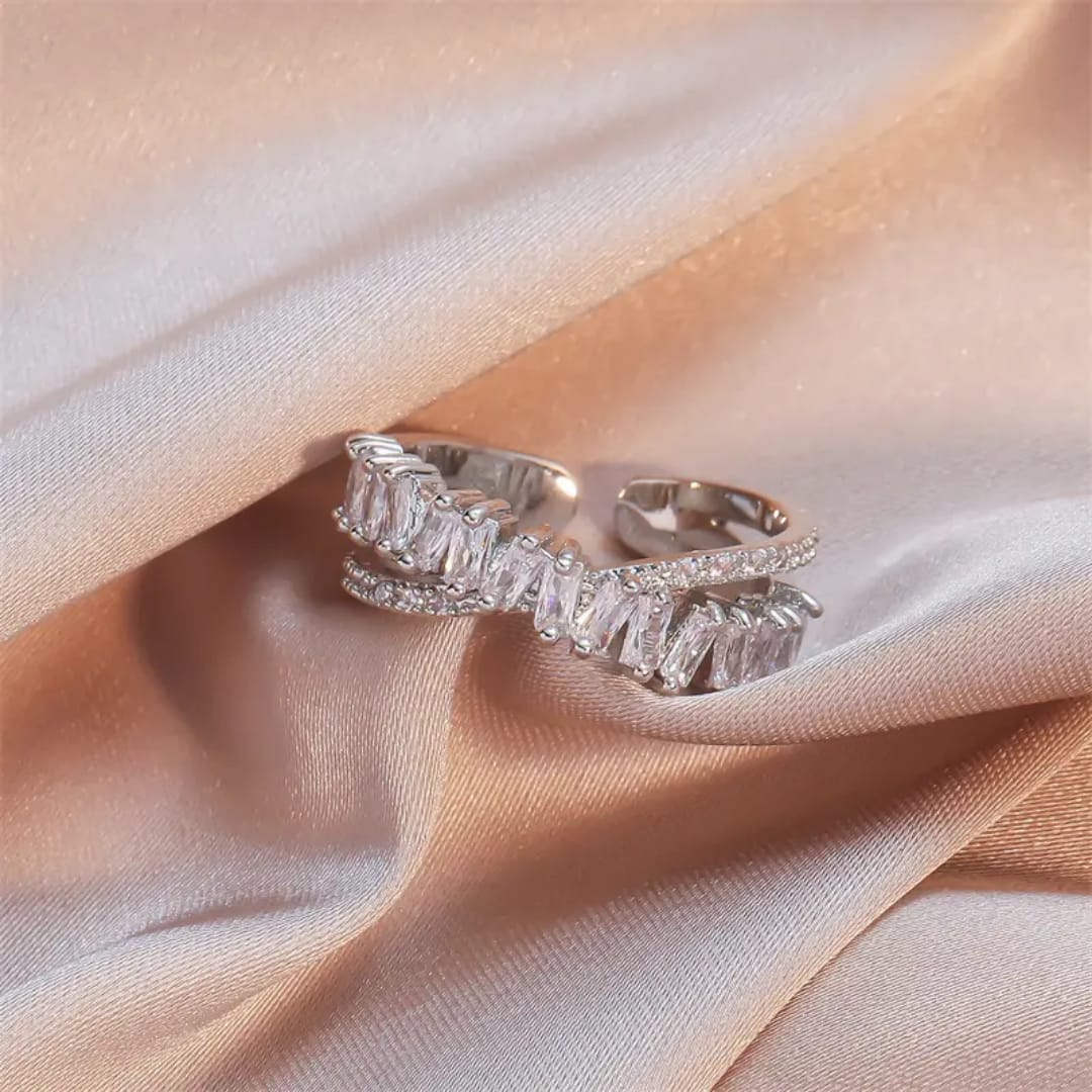Adjustable Criss-Cross Zircon Ring